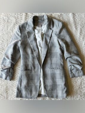 H&M Gray Tweed Jacket with Cream Lining